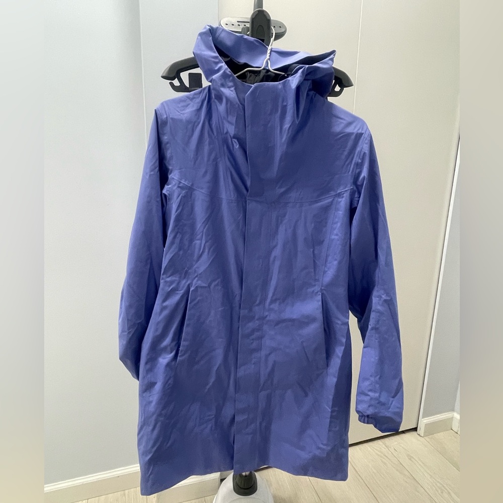 Arc'teryx Women Outerwear Gore-Tex